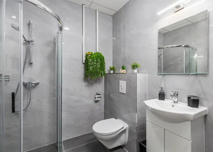 Harmony In Center Daire